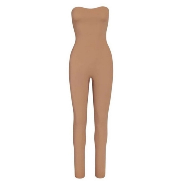 Skims Strapless All-In-One Onsie Jumpsuit Playsuit Size M Neutral Tan - Picture 2 of 12